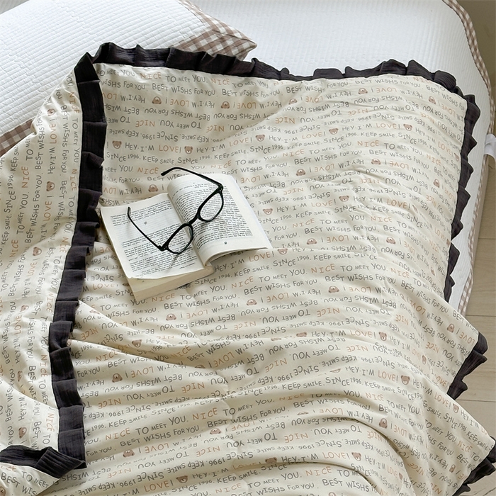 91家纺网 家纺一手货源 找家纺 洋铭区（原狠狠爱） 2024新款皱皱花边全棉夏被 字母熊