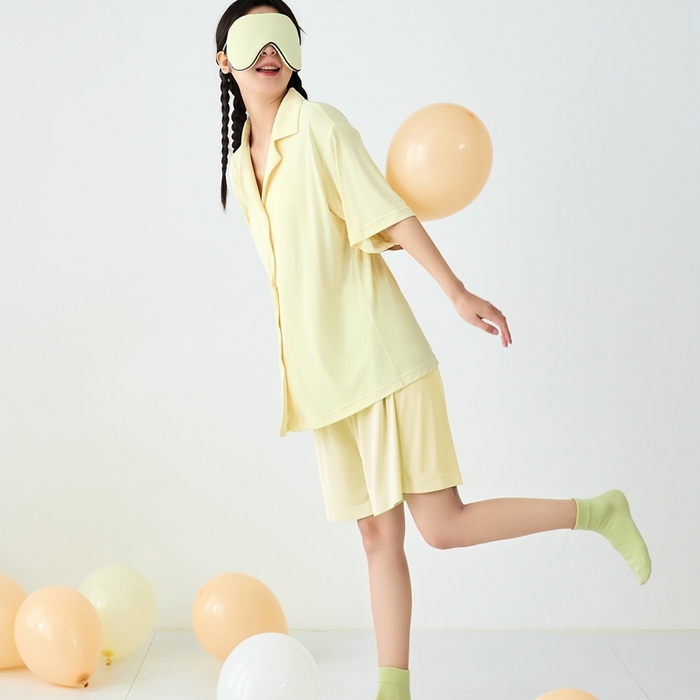 91家纺网 家纺一手货源 找家纺 LADYCOCO可可家居 2025新款凉感家居服 睡衣-黄--短裤款