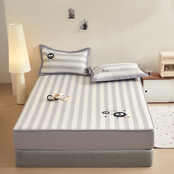 91家纺网 家纺一手货源 找家纺 怡家居 2024新款A类PE凉感提花刺绣床笠款凉席 米灰小煤球-床笠款