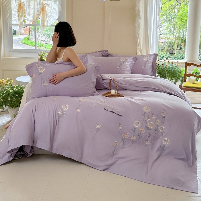 91家纺网 家纺一手货源 找家纺 红番天家居馆 2025新款长绒棉全棉刺绣四件套-玫瑰之城 玫瑰之城-海葵紫