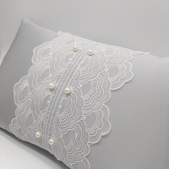 91家纺网 家纺一手货源 找家纺 （总）澜屿 新款珍珠蕾丝小抱枕