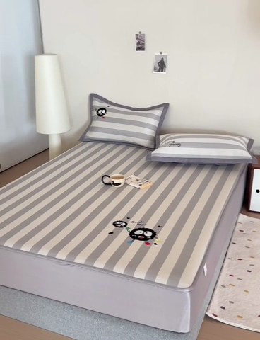 91家纺网 家纺一手货源 找家纺 怡家居 2024新款A类PE凉感提花刺绣床笠款凉席 米灰小煤球-床笠款