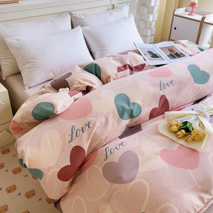 91家纺网 家纺一手货源 找家纺 优品阁 2024新款全棉磨毛四件套单品系列-单被套 缤纷爱心