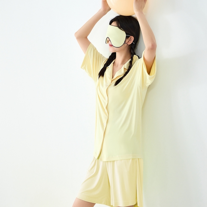 91家纺网 家纺一手货源 找家纺 LADYCOCO可可家居 2025新款凉感家居服 睡衣-黄--短裤款