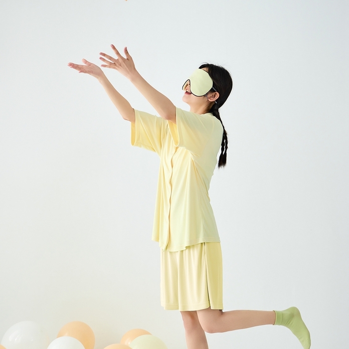 91家纺网 家纺一手货源 找家纺 LADYCOCO可可家居 2025新款凉感家居服 睡衣-黄--短裤款