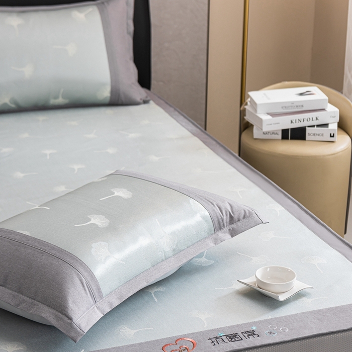 91家纺网 家纺一手货源 找家纺 爱宝被业 2025新款法式冰丝提花刺绣凉席 银杏 床笠款