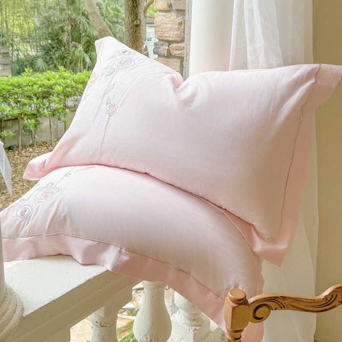 91家纺网 家纺一手货源 找家纺 红番天家居馆 2025新款长绒棉全棉刺绣四件套-玫瑰之城 玫瑰之城-初恋粉