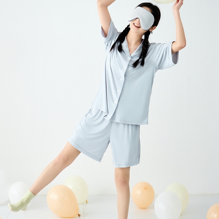 91家纺网 家纺一手货源 找家纺 LADYCOCO可可家居 2025新款凉感家居服 睡衣-灰--短裤款