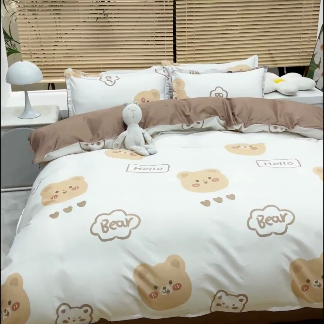 91家纺网 家纺一手货源 找家纺 乐居坊 2024新款亲肤棉美棉芦荟棉四件套新花型（5月） 奶油熊