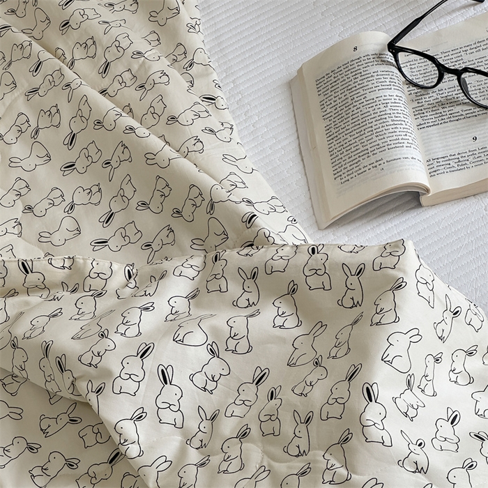 91家纺网 家纺一手货源 找家纺 洋铭区（原狠狠爱） 2024新款皱皱花边全棉夏被 糖果兔