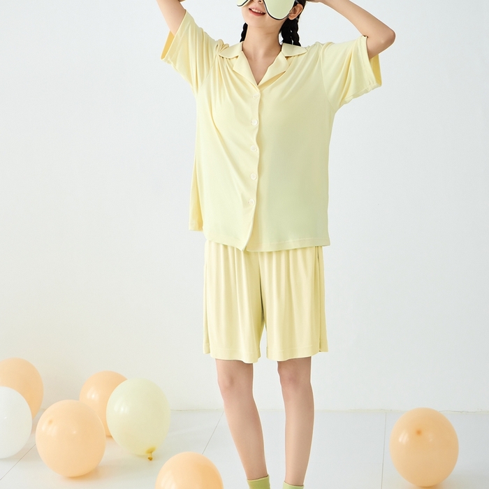 91家纺网 家纺一手货源 找家纺 LADYCOCO可可家居 2025新款凉感家居服 睡衣-黄--短裤款