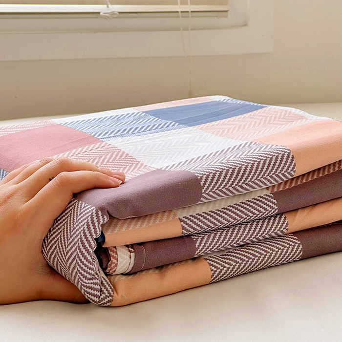 91家纺网 家纺一手货源 找家纺 家贝爱 2024新款3倍加厚水洗棉床笠床单 几何世界