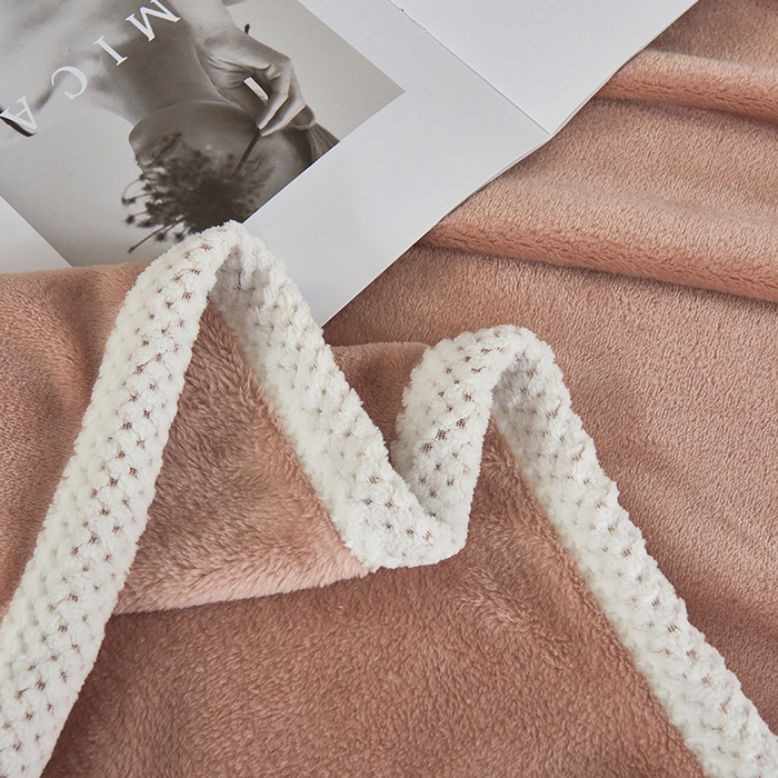 91家纺网 家纺一手货源 找家纺 馨米莱家纺 2024新款牛奶绒盖毯 卡其