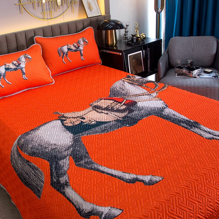 91家纺网 家纺一手货源 找家纺 爵仕家纺 2025新款凉感真丝床盖三件套 郎世宁马