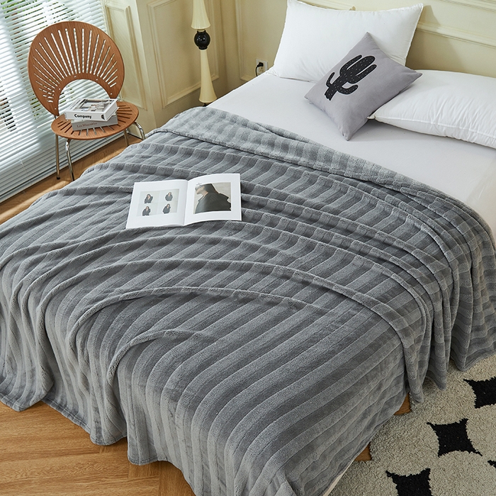 91家纺网 家纺一手货源 找家纺 馨米莱家纺 2024新款塔芙蓉多功能盖毯 灰色