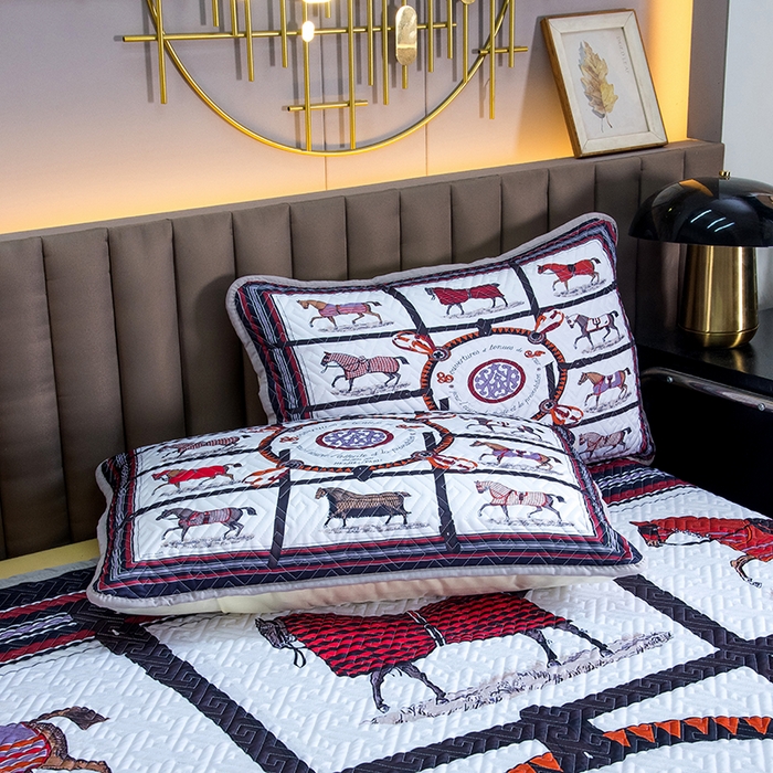 91家纺网 家纺一手货源 找家纺 爵仕家纺 2025新款凉感真丝床盖三件套 十骏马白