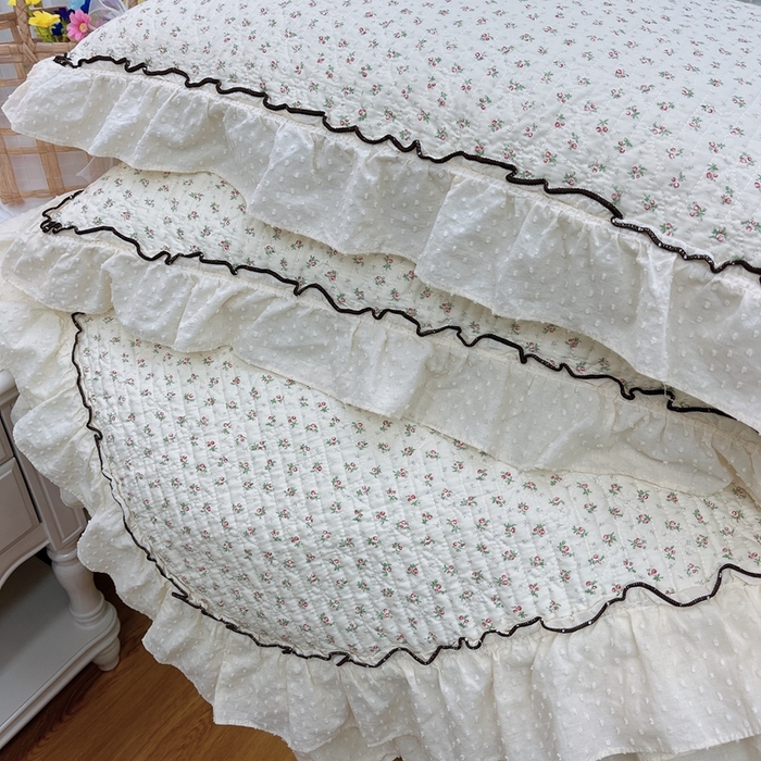 91家纺网 家纺一手货源 找家纺 暖居 2024新款韩系大花边夏被砂洗棉花床盖四件套可机洗+同款纯棉被套 云熙