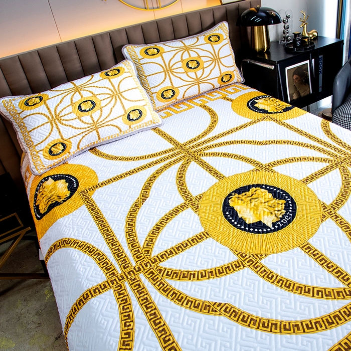 91家纺网 家纺一手货源 找家纺 爵仕家纺 2025新款凉感真丝床盖三件套 女皇