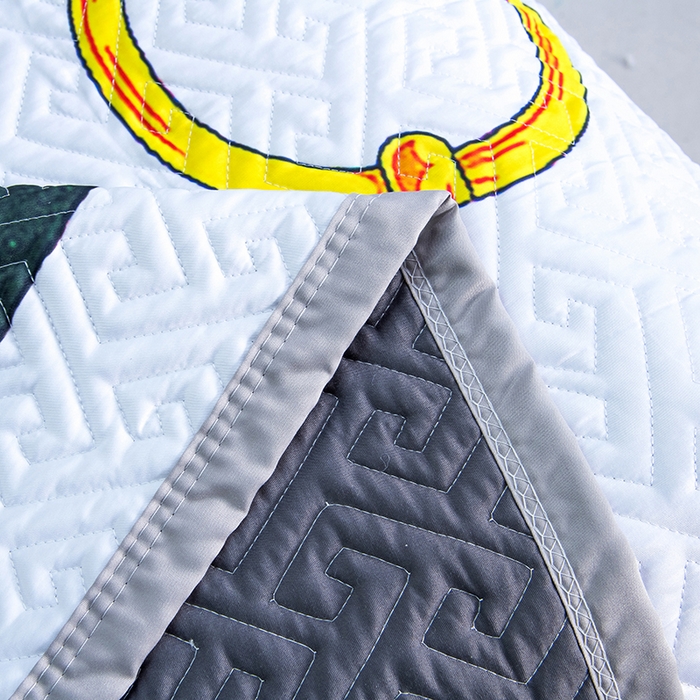 91家纺网 家纺一手货源 找家纺 爵仕家纺 2025新款凉感真丝床盖三件套 驯马人