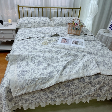 91家纺网 家纺一手货源 找家纺 暖居 2024新款包边春秋被床盖四件套 赫本白