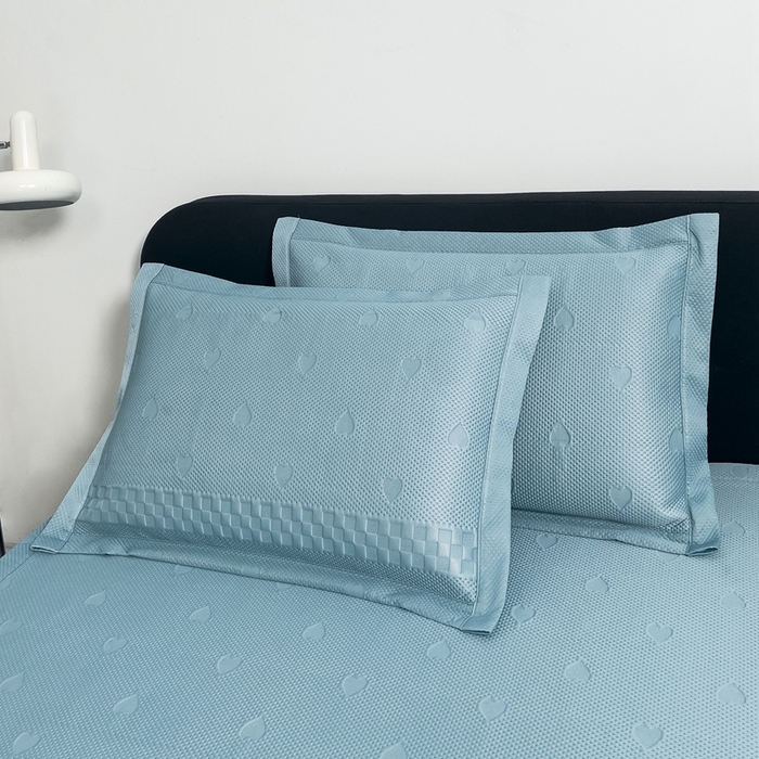 91家纺网 家纺一手货源 找家纺 凉百百 2024新款冰豆豆爱心款凉席冰丝凉席可折叠设计量大价优 爱心款-蓝