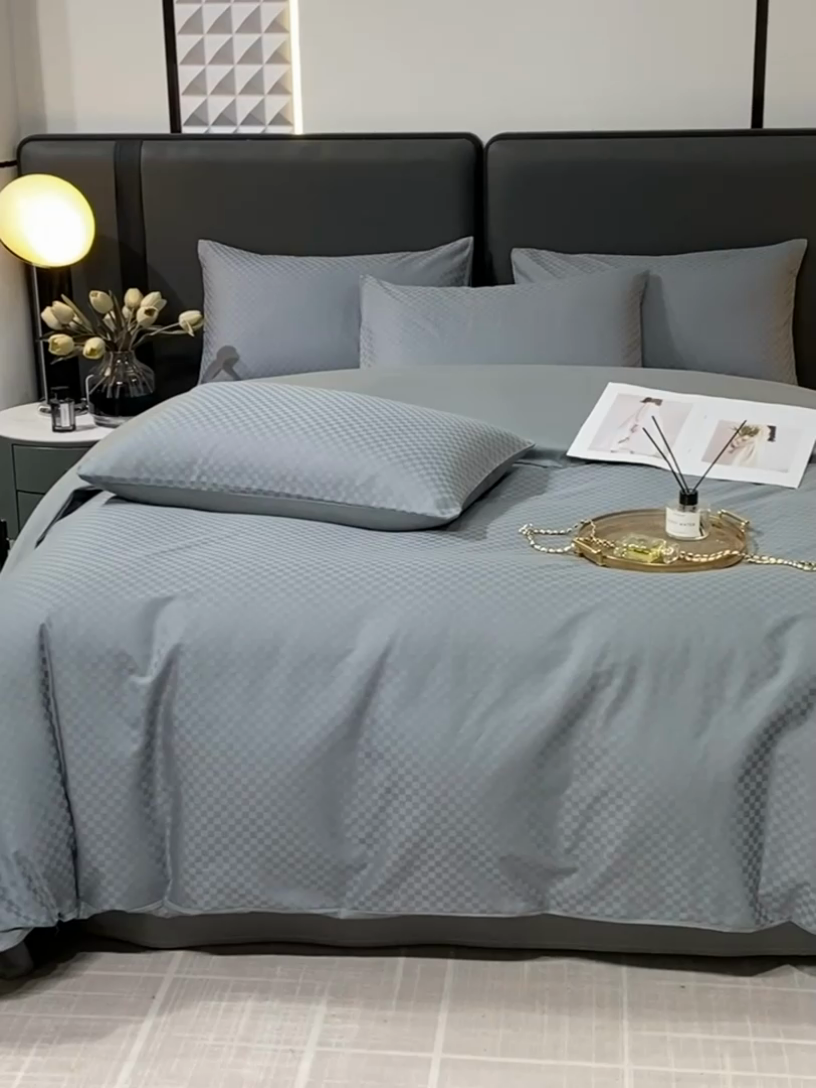 91家纺网 家纺一手货源 找家纺 金鑫汇 2024新款提花小方格全棉套件单品系列-四件套 深灰