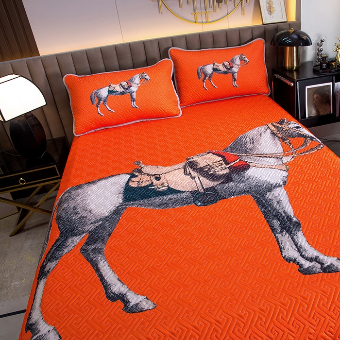 91家纺网 家纺一手货源 找家纺 爵仕家纺 2025新款凉感真丝床盖三件套 郎世宁马