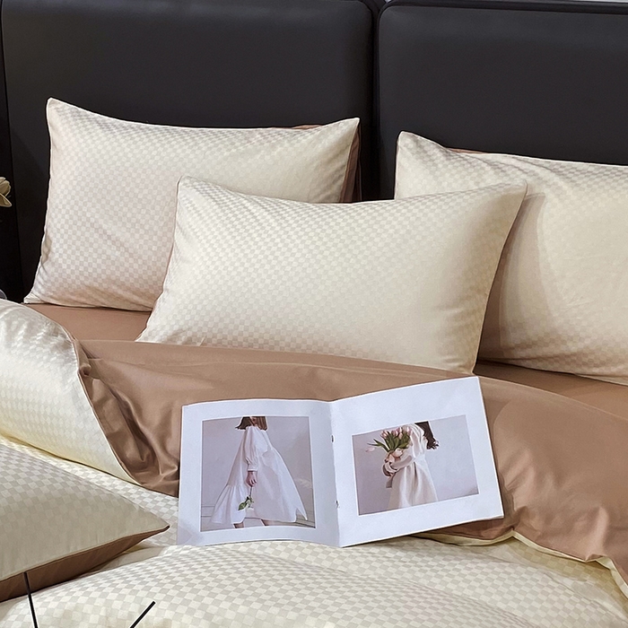 91家纺网 家纺一手货源 找家纺 金鑫汇 2024新款提花小方格全棉套件单品系列-单枕套 奶昔白+咖