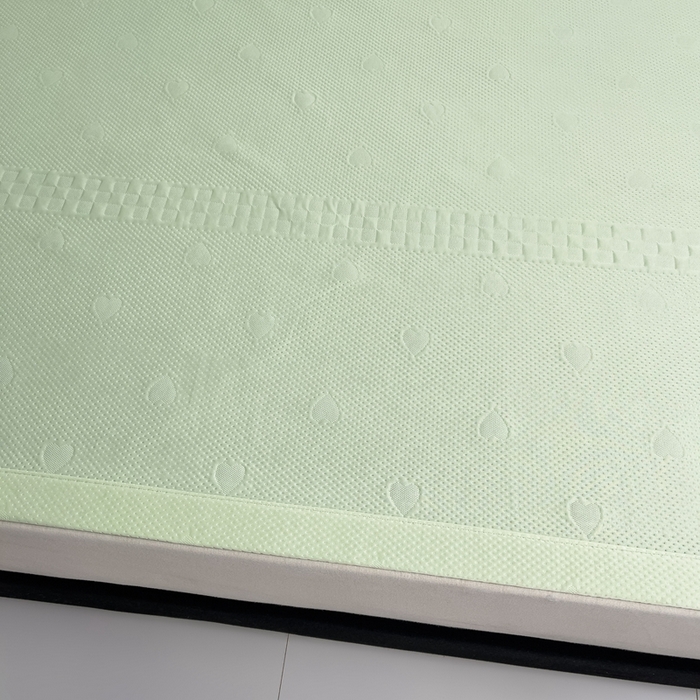 91家纺网 家纺一手货源 找家纺 凉百百 2024新款冰豆豆爱心款凉席冰丝凉席可折叠设计量大价优 爱心款-绿