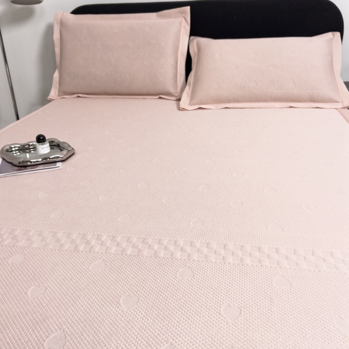 91家纺网 家纺一手货源 找家纺 凉百百 2024新款冰豆豆爱心款凉席冰丝凉席可折叠设计量大价优 爱心款-粉