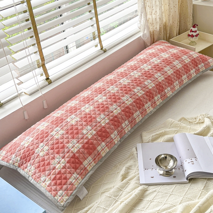 91家纺网 家纺一手货源 找家纺 爱港家纺 2024新款全棉水洗色织绗缝双人长枕巾 情侣款枕套 防滑枕巾 大加州-橙