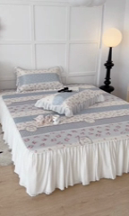 91家纺网 家纺一手货源 找家纺 昔可家纺 2024新款A类900D仙仙雪纺床裙冰丝席 蕾丝草莓兔