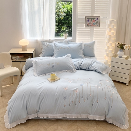 91家纺网 家纺一手货源 找家纺 （总）凯艾玲 2024新款简约轻奢磨毛细斜纹四件套-翩碟物语