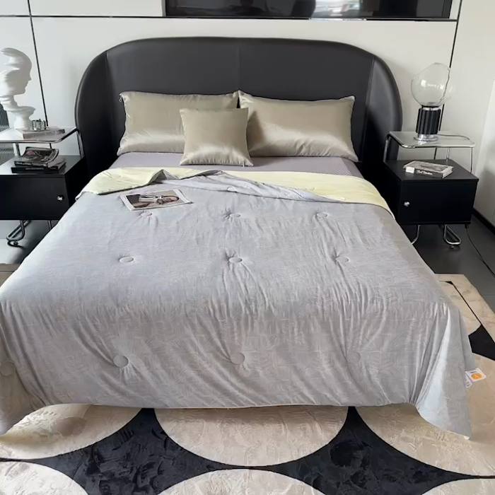 91家纺网 家纺一手货源 找家纺 小芽 2024新款凉感丝夏被 维亚