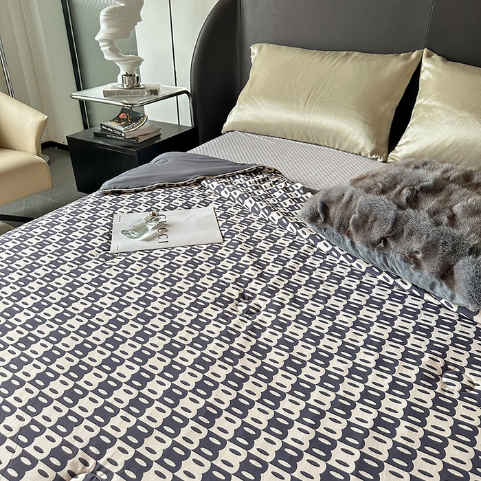 91家纺网 家纺一手货源 找家纺 小芽 2024新款凉感丝夏被 比德