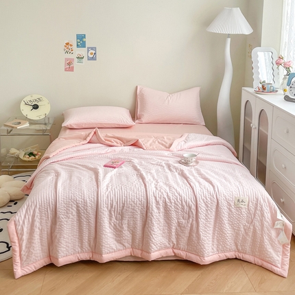 91家纺网 家纺一手货源 找家纺 （总）一加一 2025新款A类水洗棉泡泡格大豆纤维夏被