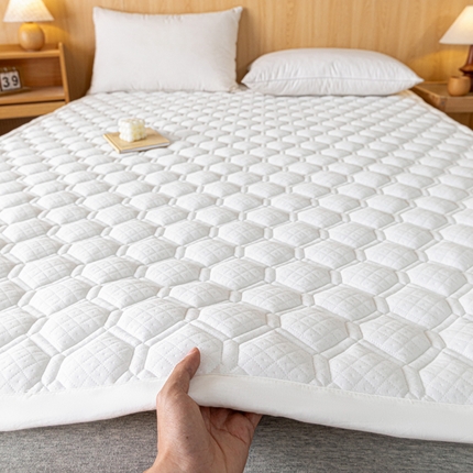 91家纺网 家纺一手货源 找家纺 （总）东宇床垫 2024新款A类直角针织夹棉床垫