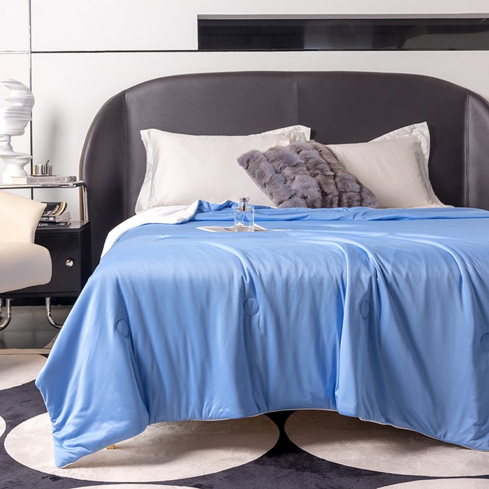 91家纺网 家纺一手货源 找家纺 小芽 2024新款凉感丝夏被 蓝+白