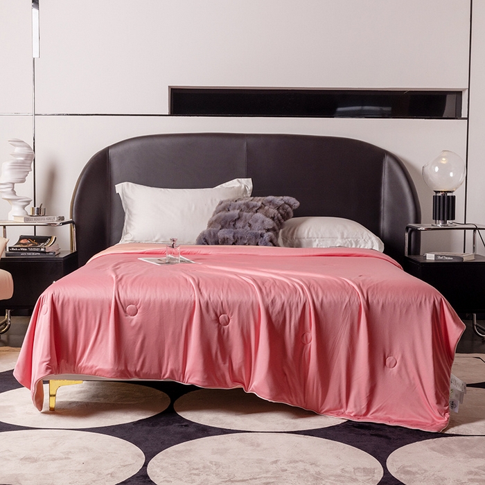 91家纺网 家纺一手货源 找家纺 小芽 2024新款凉感丝夏被 玫红+玉色