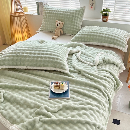 芸锦豪 2024新款仿兔毛泡泡绒毛毯-包边款毛毯 茶绿-包边款