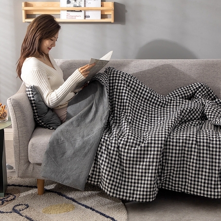 91家纺网 家纺一手货源 找家纺 （总）翰轩家居 2024新款全棉色织水洗棉抱枕被