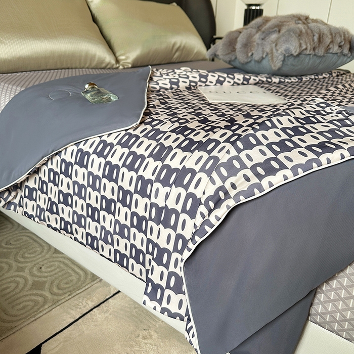 91家纺网 家纺一手货源 找家纺 小芽 2024新款凉感丝夏被 比德