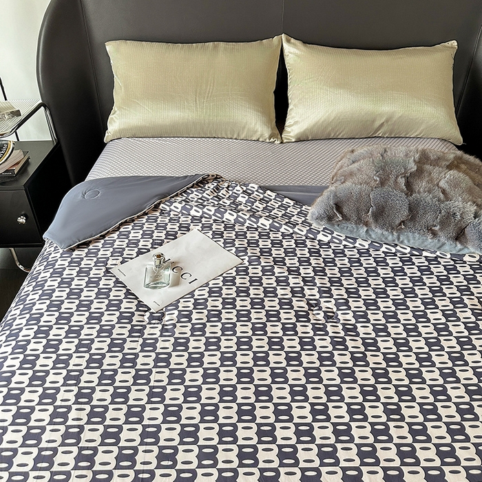 91家纺网 家纺一手货源 找家纺 小芽 2024新款凉感丝夏被 比德