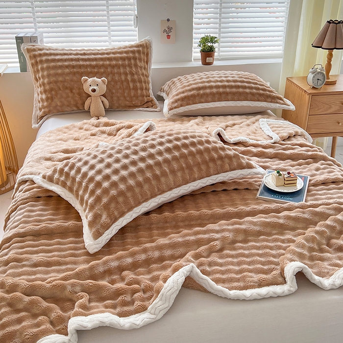 91家纺网 家纺一手货源 找家纺 芸锦豪 2024新款仿兔毛泡泡绒毛毯-包边款毛毯 咖色-包边款