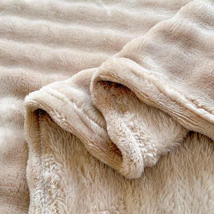 91家纺网 家纺一手货源 找家纺 芸锦豪 2024新款仿兔毛泡泡绒毛毯-卷边款毛毯 浅驼-卷边