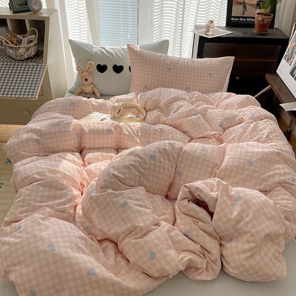 91家纺网 家纺一手货源 找家纺 （总）桃子家居 2024新款A类纯棉水洗棉毛巾绣奶油少女甜心系列学生四件套