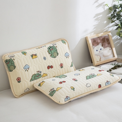 91家纺网 家纺一手货源 找家纺 （总）梦叶草 2024新款儿童冰丝乳胶纯荞麦枕芯