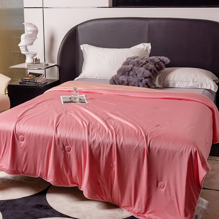 91家纺网 家纺一手货源 找家纺 小芽 2024新款凉感丝夏被 玫红+玉色