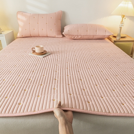 91家纺网 家纺一手货源 找家纺 鑫钰 2024新款1公分厚乳胶床垫薄款席梦思保护垫床护垫-星愿 乳胶床褥-星愿-安娜粉