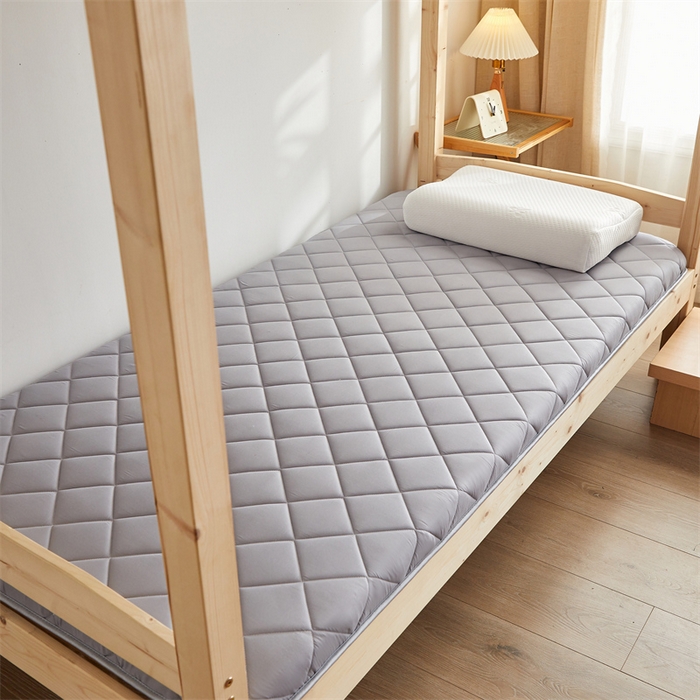 91家纺网 家纺一手货源 找家纺 寐珂 2025新款水洗棉大豆床垫 学生款 太空灰